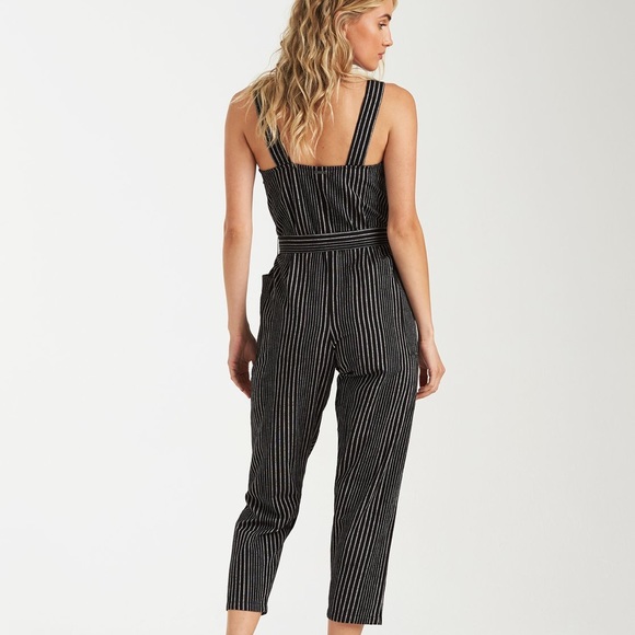 🌴🔆BILLABONG- LIGHT THE NIGHT JUMPSUIT ROMPER🔆🌴 - Picture 8 of 11